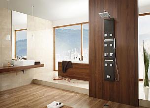 Drewnopodobny panel prysznicowy