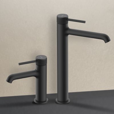 Ksuro 01 10001030 bateria umywalkowa stojąca czarny