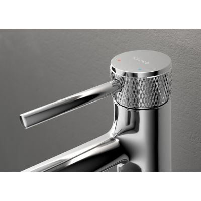 Ksuro 01 10001010 bateria umywalkowa stojąca chrom