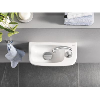 Grohe Euro Ceramic 39327000 umywalka 37x18 cm półokrągła ścienna biała