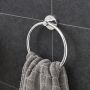 Grohe Essentials 40365001 wieszak na ręcznik starlight chrome zdj.5